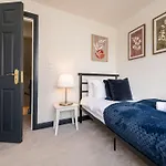 Darcey House Holiday home *