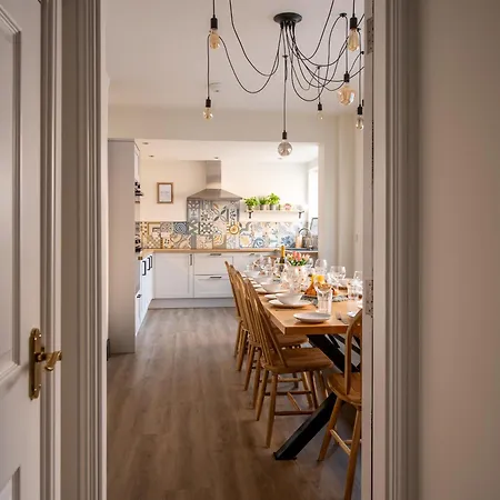 Darcey House Holiday home Scarborough