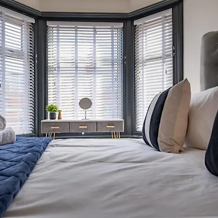 Darcey House Holiday home Scarborough