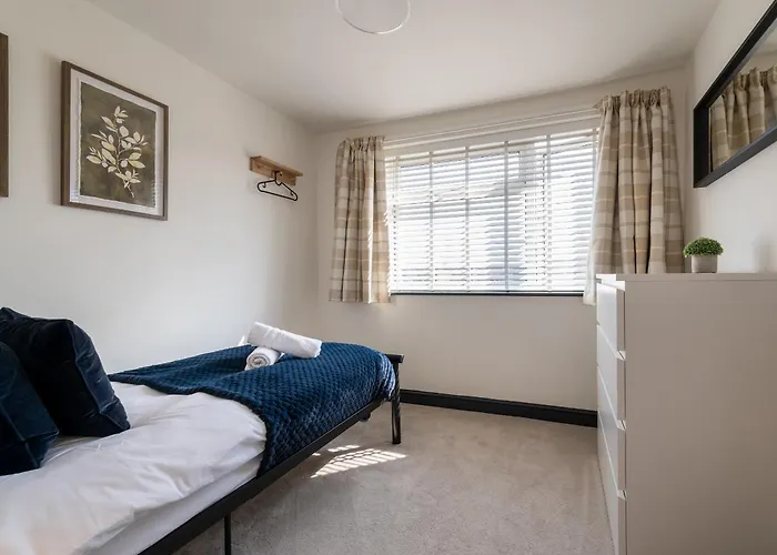 Darcey House *