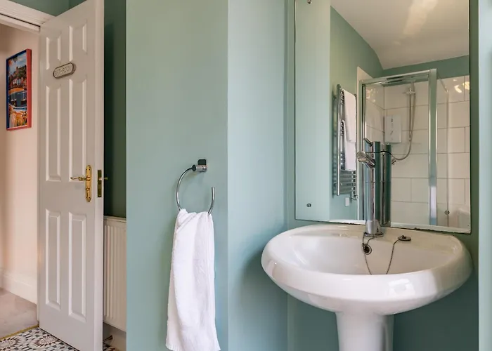 Darcey House سكرابورو